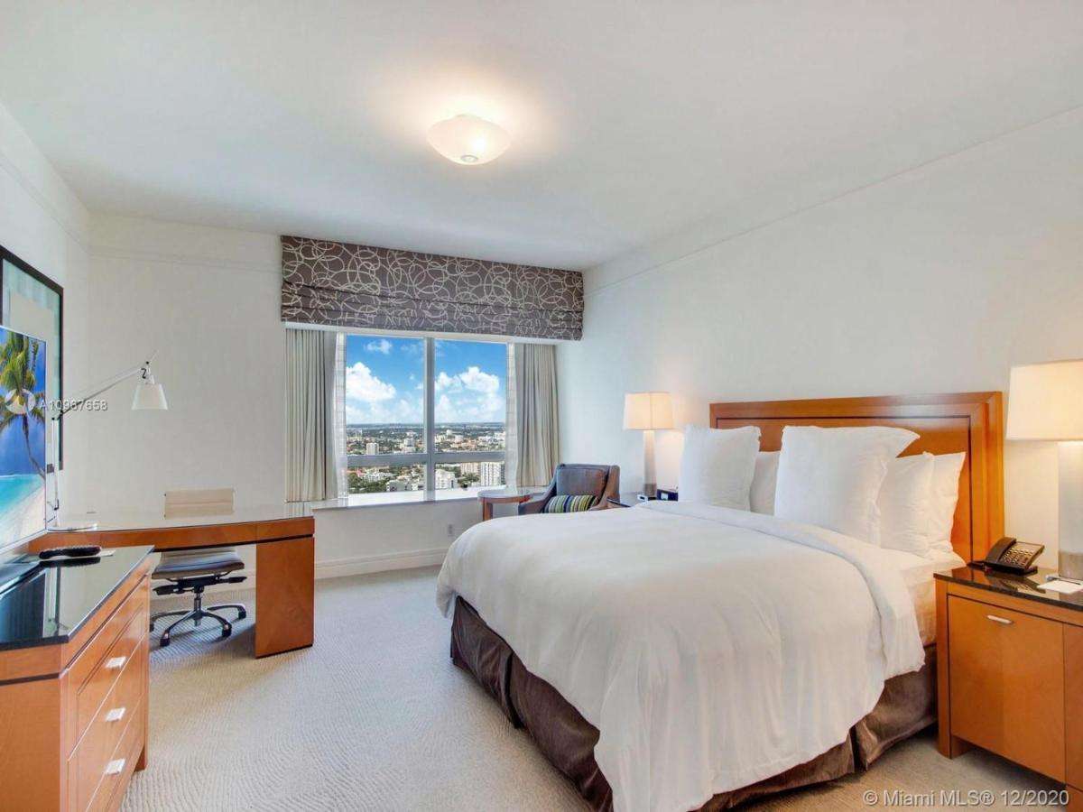 Four Seasons Hotel Miami - Luxury Private Residences Eksteriør bilde